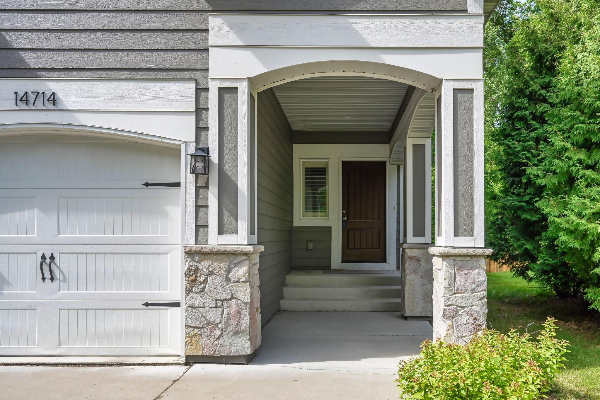 14714 Woodhaven Road Minnetonka, MN 55345 - Photo 2 of 54