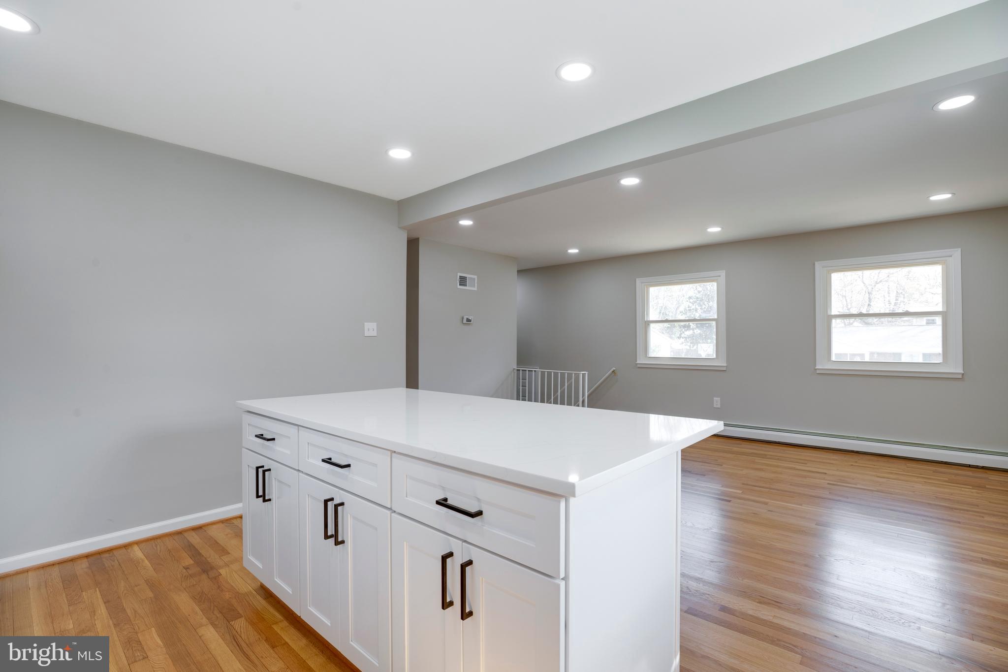 4352 Granby Road Woodbridge, VA 22193 - Photo 14 of 50 a view of kitchen and windows