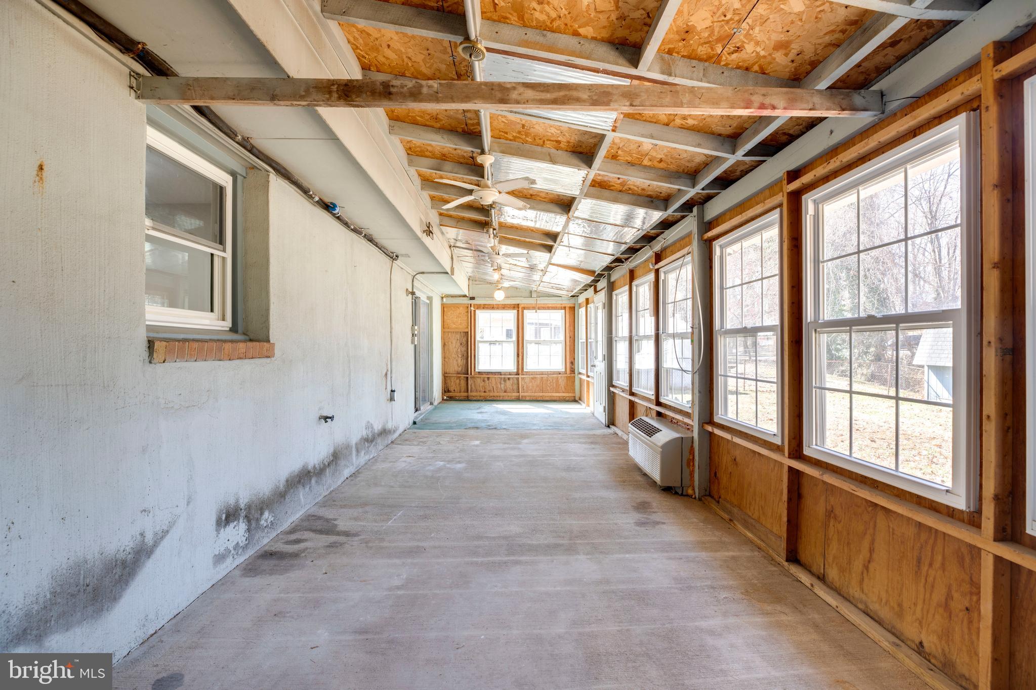 4352 Granby Road Woodbridge, VA 22193 - Photo 40 of 50 a view of an empty room with a window