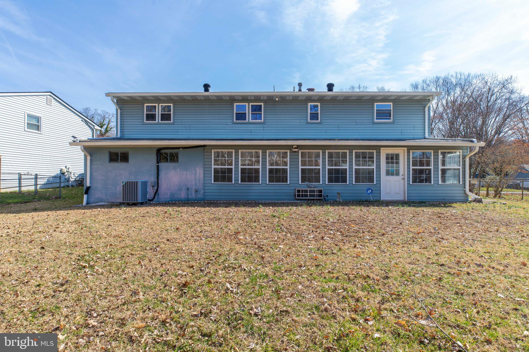 4352 Granby Road Woodbridge, VA 22193 - Photo 45 of 50 a front view of a house with a yard