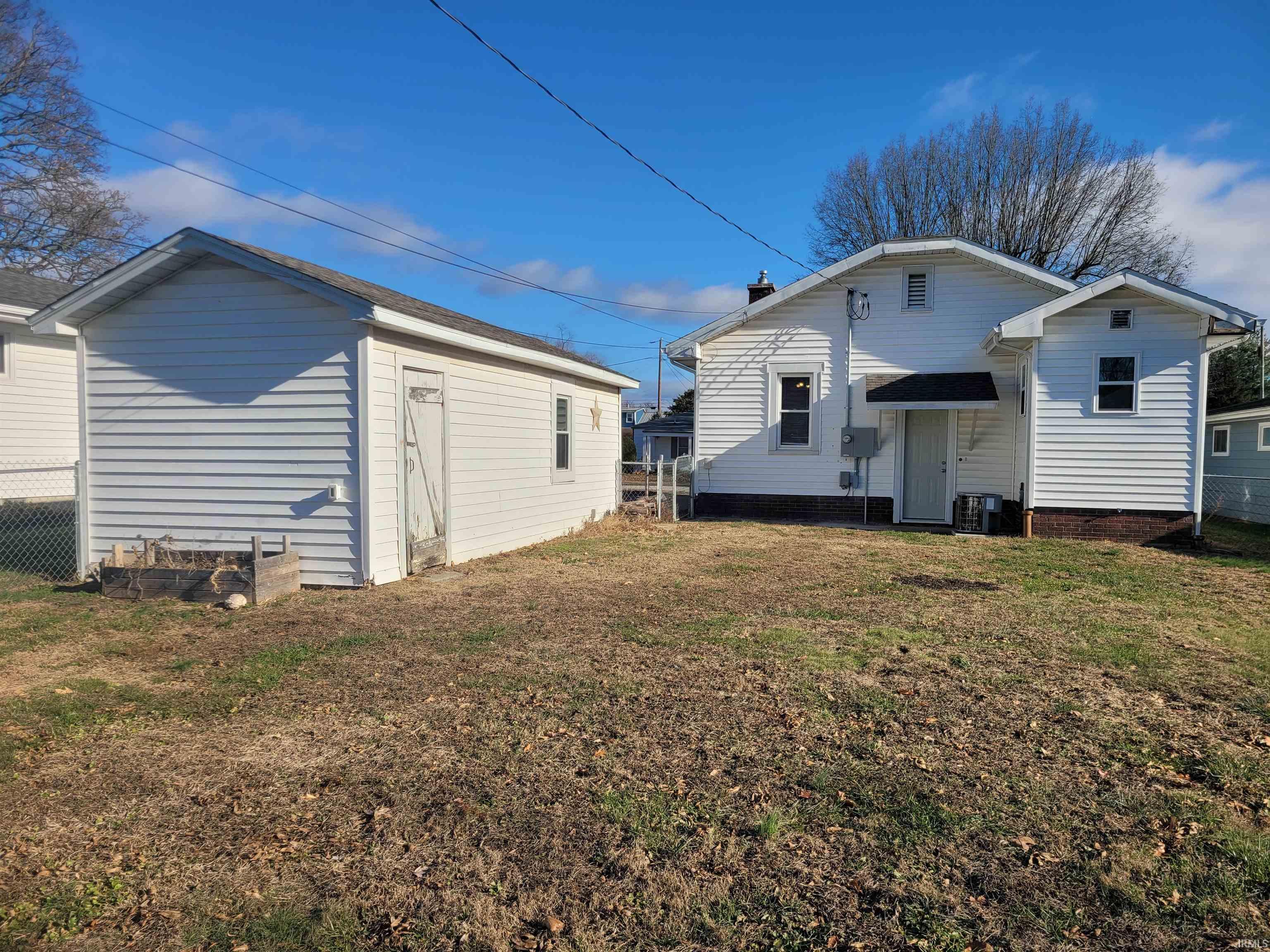 1547 East Locust Street Vincennes, IN 47591 - Photo 23 of 24
