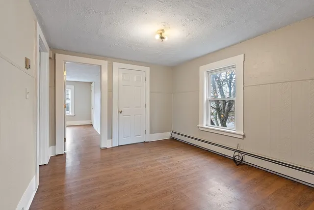 $1,800 | 39 Park Street, Unit 2B, Ayer, MA 01432