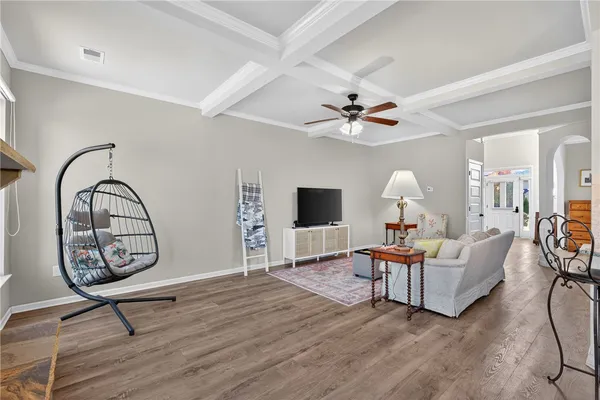 $419,500 | 207 East Deer Drive, Greenville, SC 29611