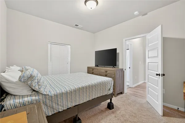 $419,500 | 207 East Deer Drive, Greenville, SC 29611