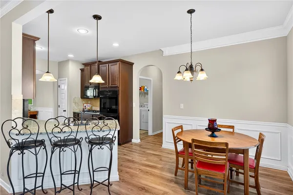 $419,500 | 207 East Deer Drive, Greenville, SC 29611