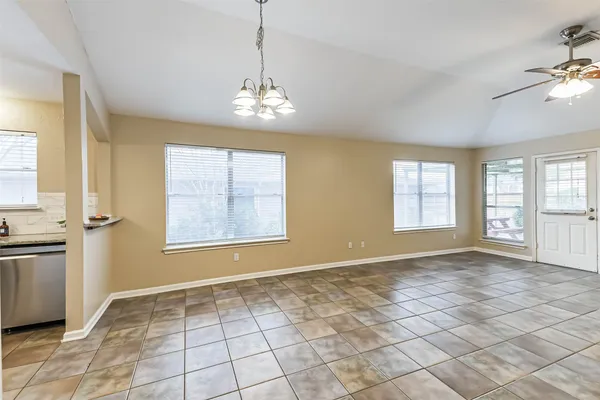 $1,700 | 10926 Waterview Circle, Montgomery, TX 77356