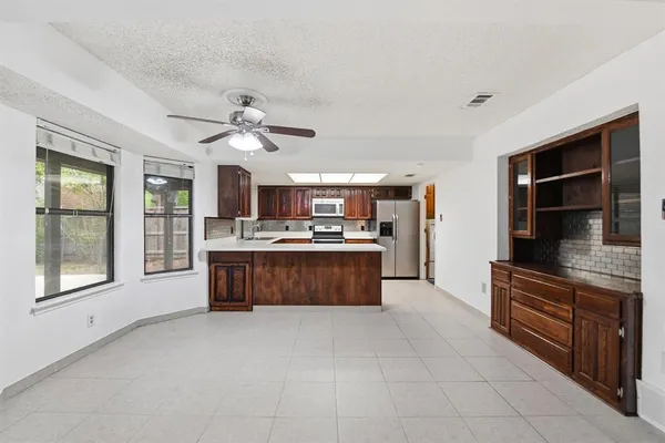 $375,000 | 3021 Mossy Oak Lane, Bedford, TX 76021