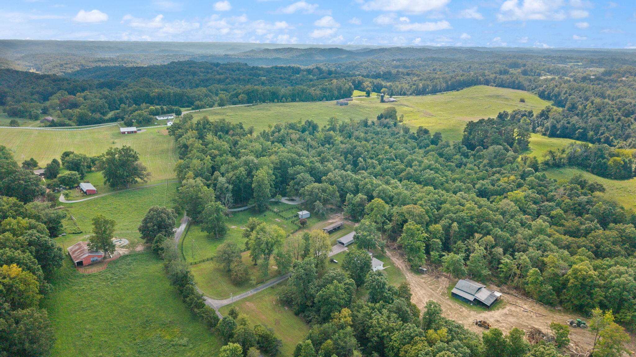 267 Cape Road Jamestown, KY 42629 - Photo 38 of 55 38-web-or-mls-DJI_20260831153831_0181_D