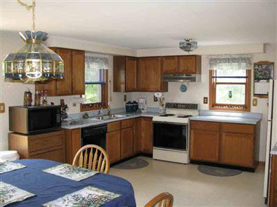 3333 South Henderson Road Davison, MI 48423 - Photo 10 of 15 20259468-9.JPG