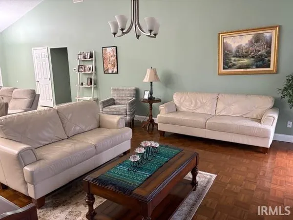 $350,000 | 706 East Pepperridge Drive, Bloomington, IN 47401