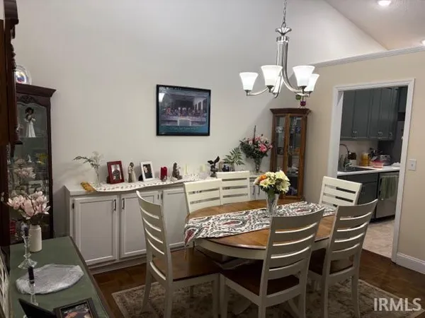 $350,000 | 706 East Pepperridge Drive, Bloomington, IN 47401