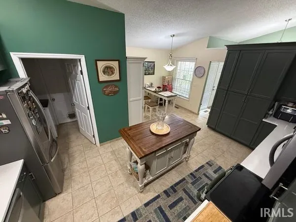 $350,000 | 706 East Pepperridge Drive, Bloomington, IN 47401
