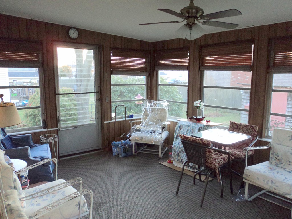 36 Longview Road New Bedford, MA 02745 - Photo 4 of 12 a living room with furniture and a large window
