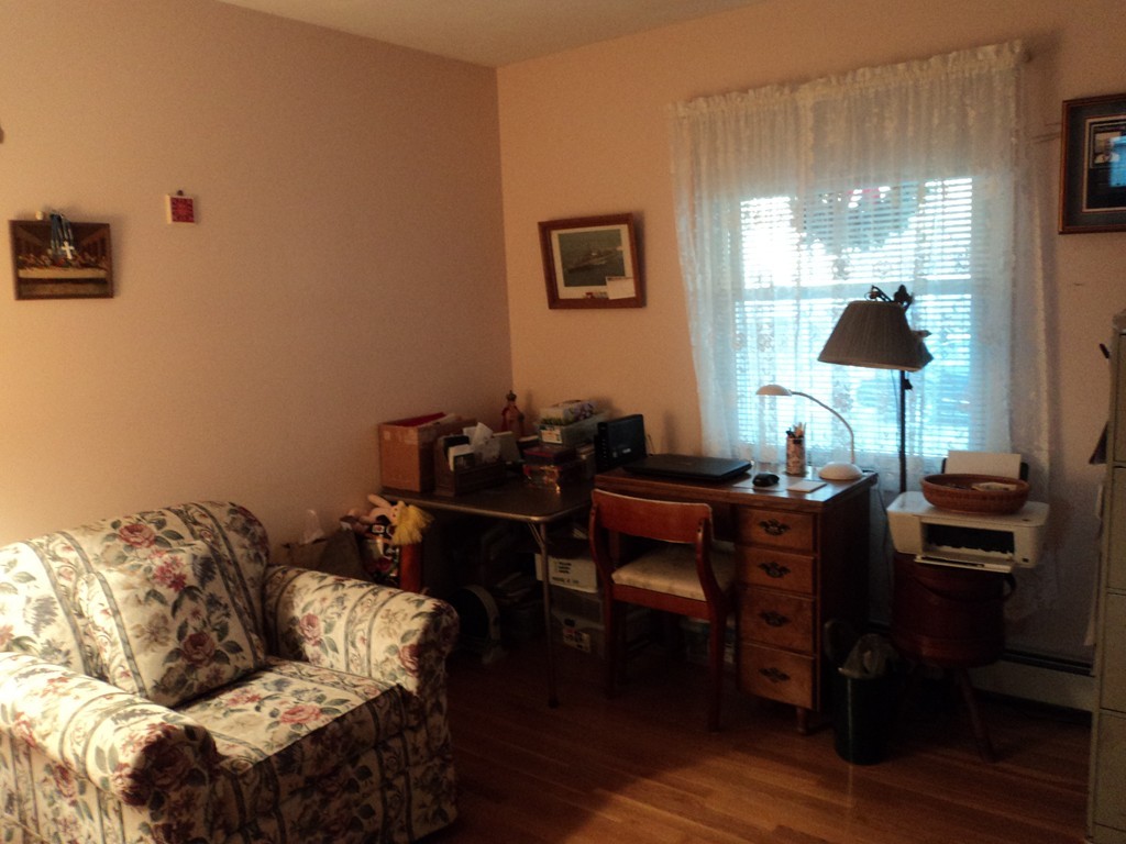 36 Longview Road New Bedford, MA 02745 - Photo 7 of 12 a living room with furniture and a window