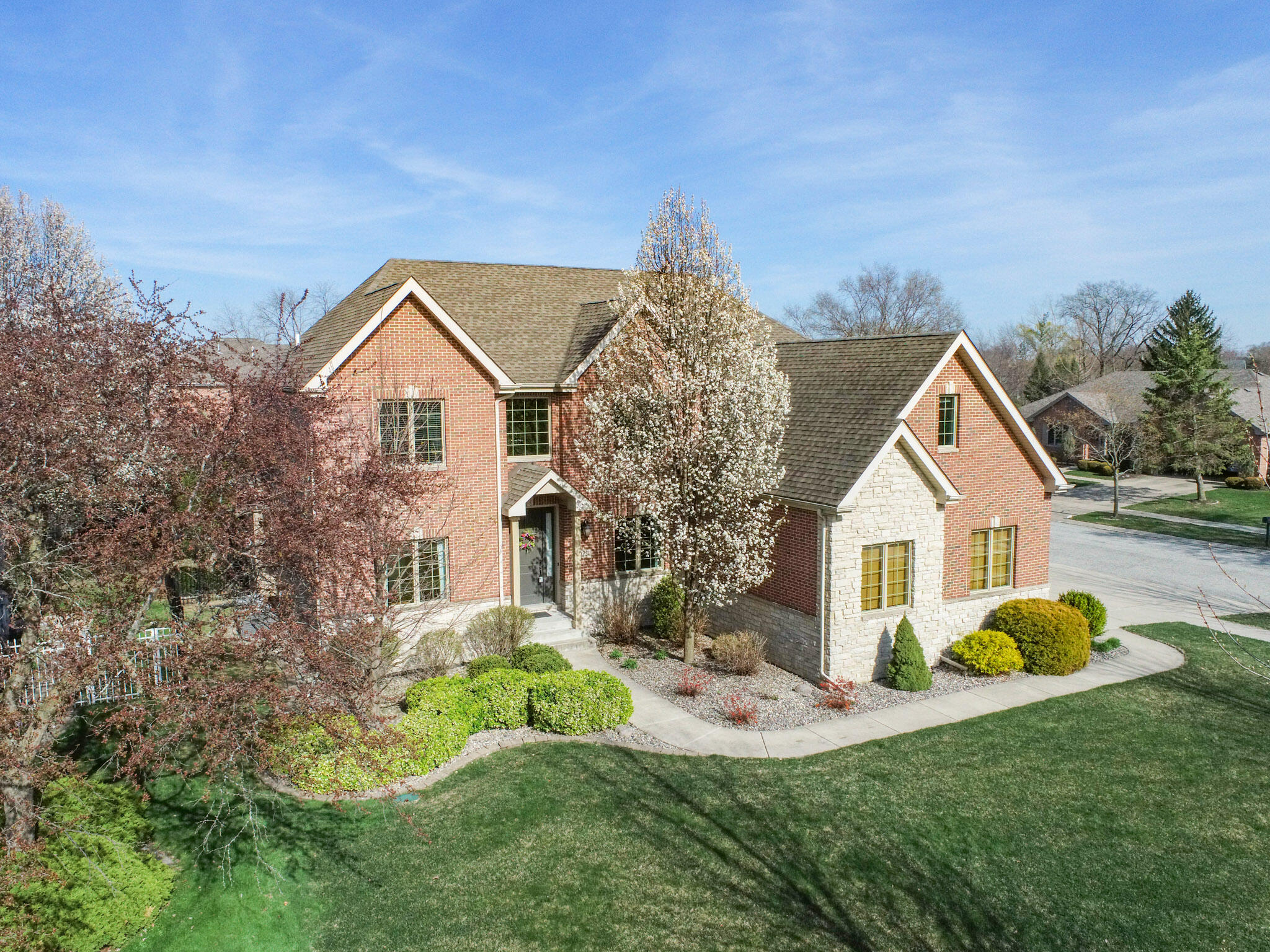 10221 Treadway Road Munster, IN 46321 - Photo 1 of 51 2048x1536