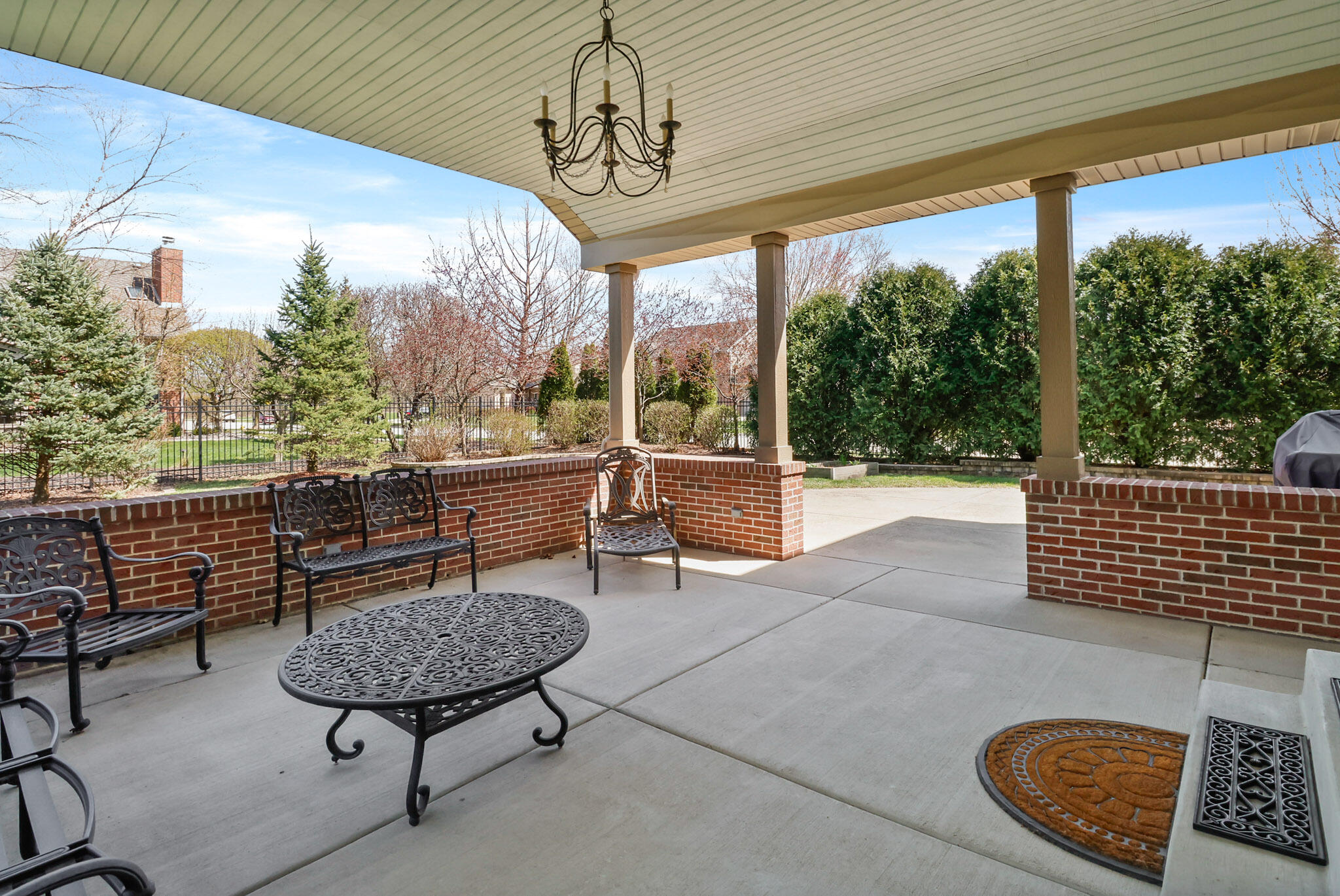 10221 Treadway Road Munster, IN 46321 - Photo 36 of 51 2048x1370