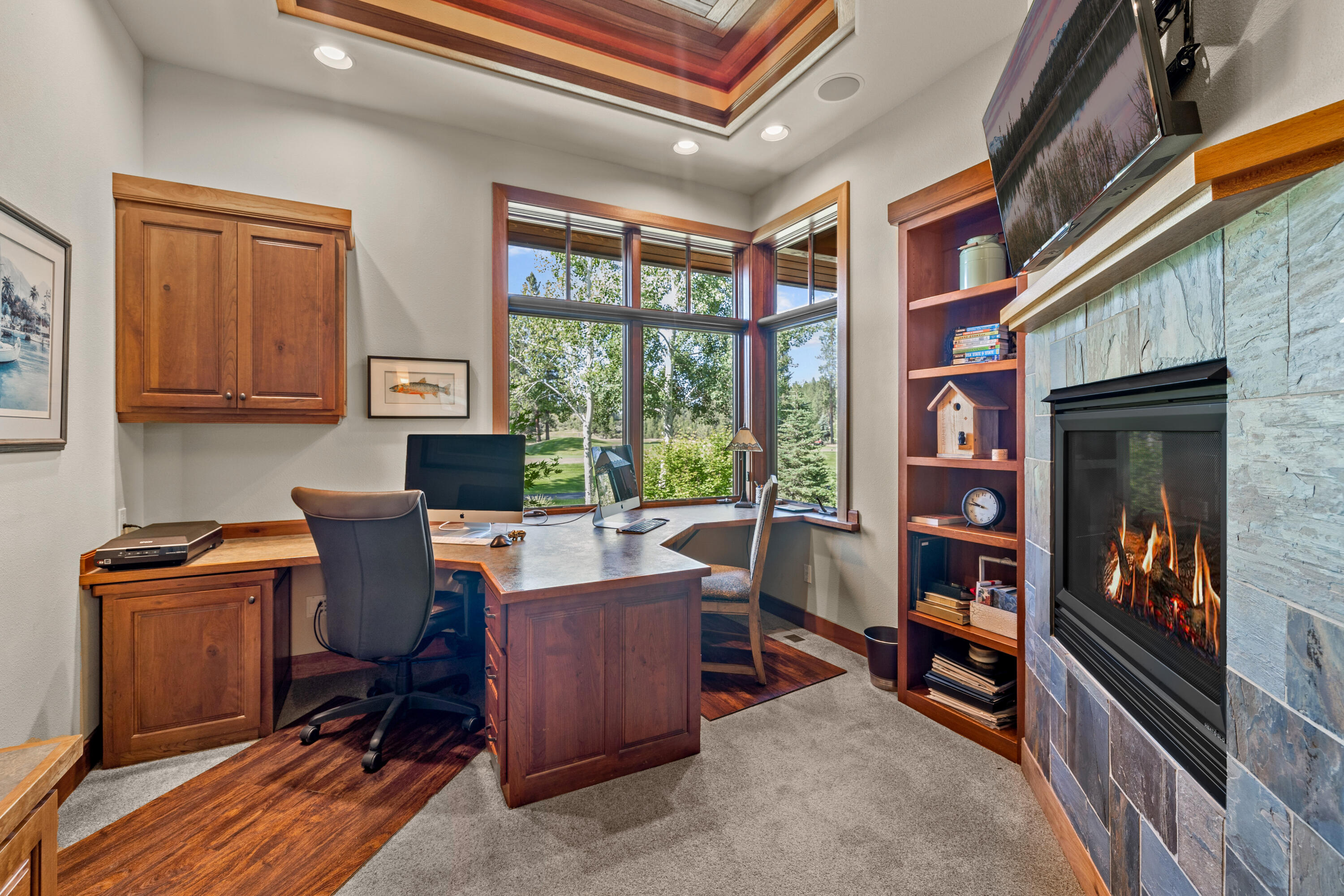 19448 Green Lakes Loop Bend, OR 97702 - Photo 23 of 63 Custom Office