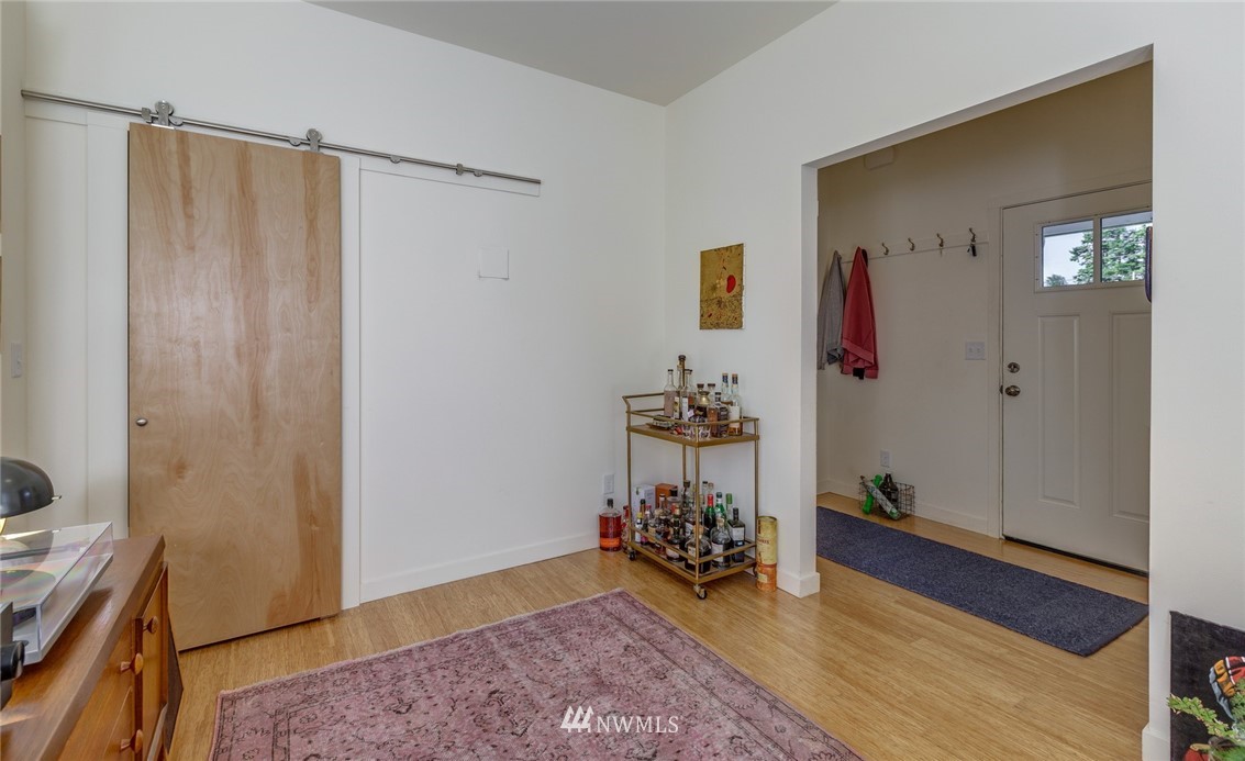 2905 McLeod Road Bellingham, WA 98225 - Photo 4 of 25 Gallery Image 4