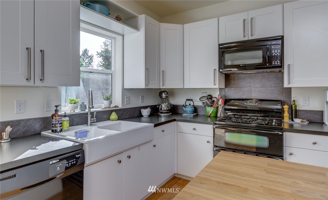 2905 McLeod Road Bellingham, WA 98225 - Photo 8 of 25 Gallery Image 8