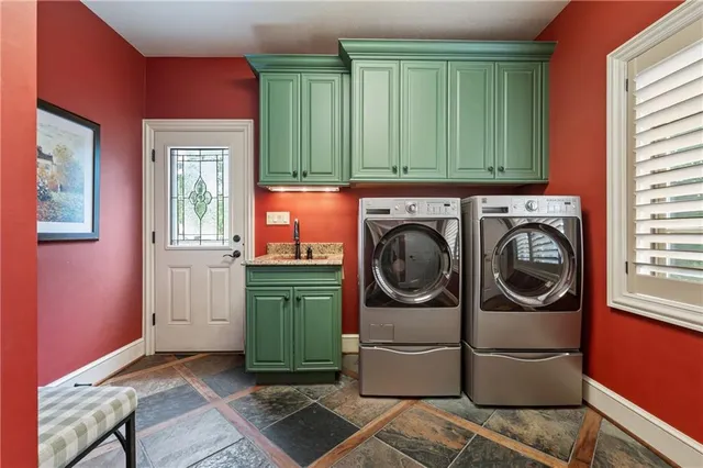 $1,930,000 | 1609 Blackburn Heights Drive, Sewickley, PA 15143