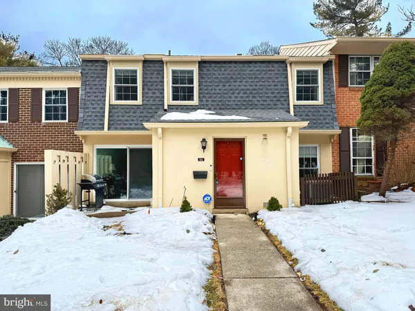 a view of a house with outdoor space