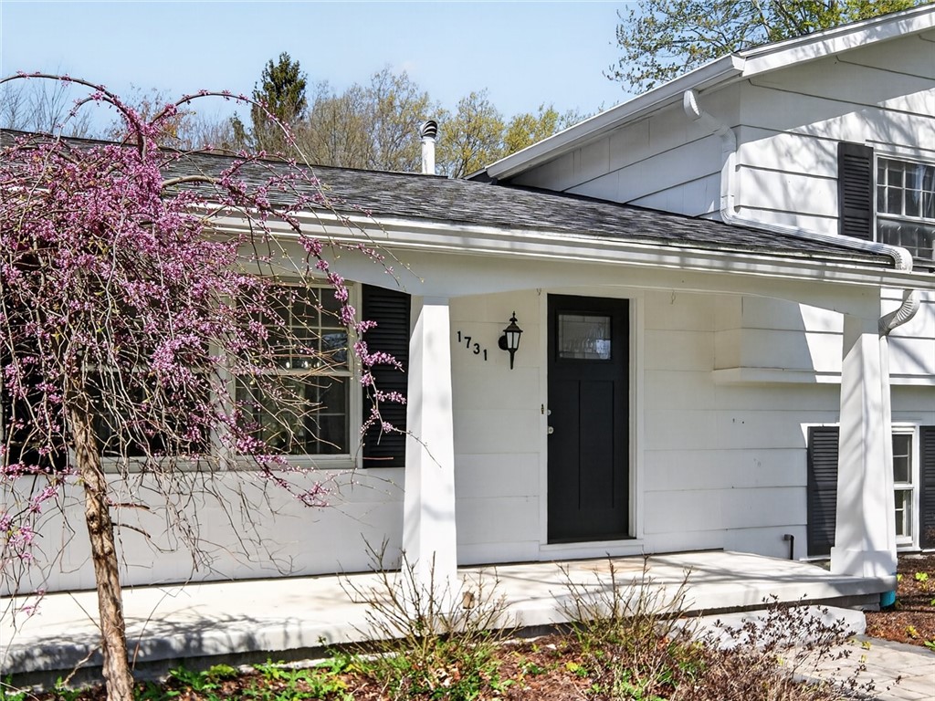 1731 Baird Road Penfield, NY 14526 - Photo 4 of 48