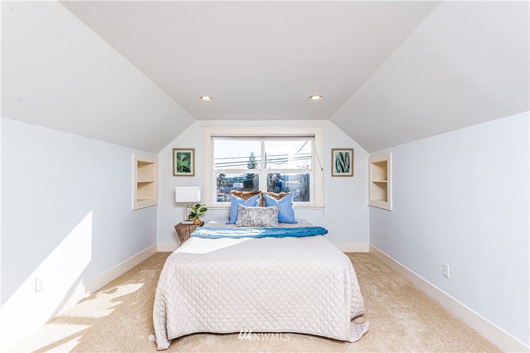 1112 North 80th Street Seattle, WA 98103 - Photo 15 of 24