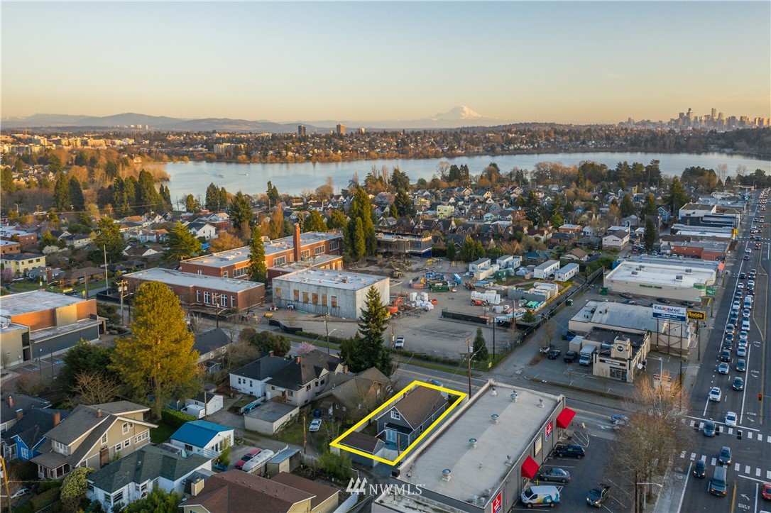 1112 North 80th Street Seattle, WA 98103 - Photo 23 of 24