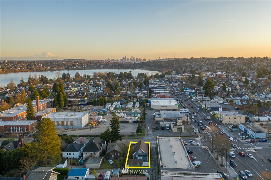 1112 North 80th Street Seattle, WA 98103 - Photo 24 of 24