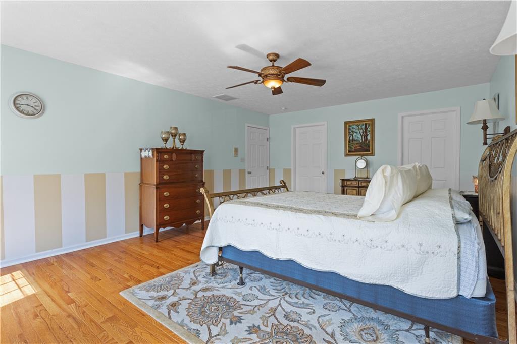 241 Field Club Circle McKees Rocks, PA 15136 - Photo 16 of 25