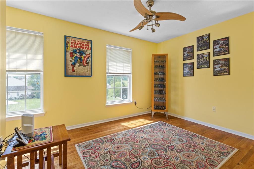 241 Field Club Circle McKees Rocks, PA 15136 - Photo 17 of 25