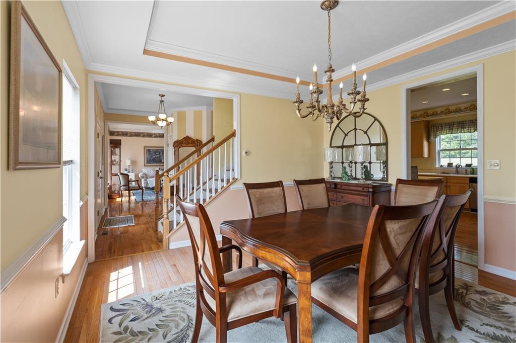 241 Field Club Circle McKees Rocks, PA 15136 - Photo 5 of 25