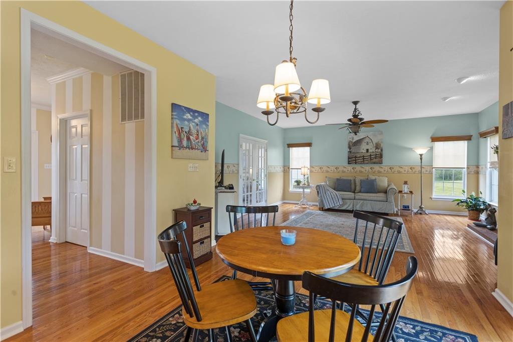 241 Field Club Circle McKees Rocks, PA 15136 - Photo 9 of 25