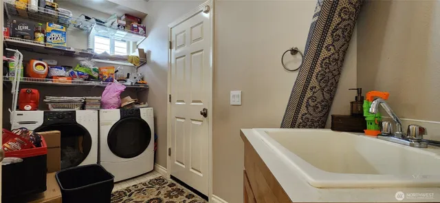 $5,400 | 1523 225th Place Southeast, Sammamish, WA 98075