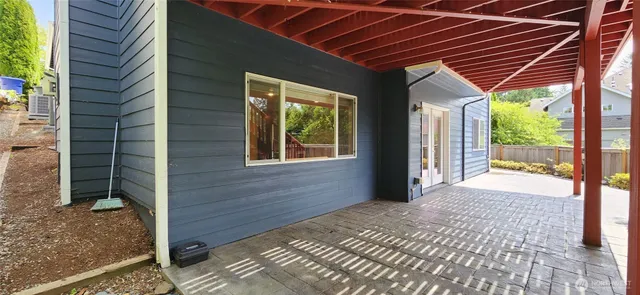 $5,400 | 1523 225th Place Southeast, Sammamish, WA 98075