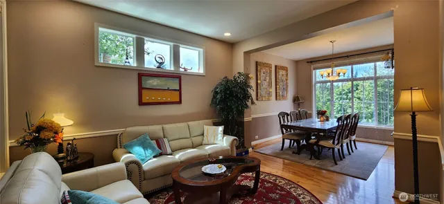 $5,400 | 1523 225th Place Southeast, Sammamish, WA 98075