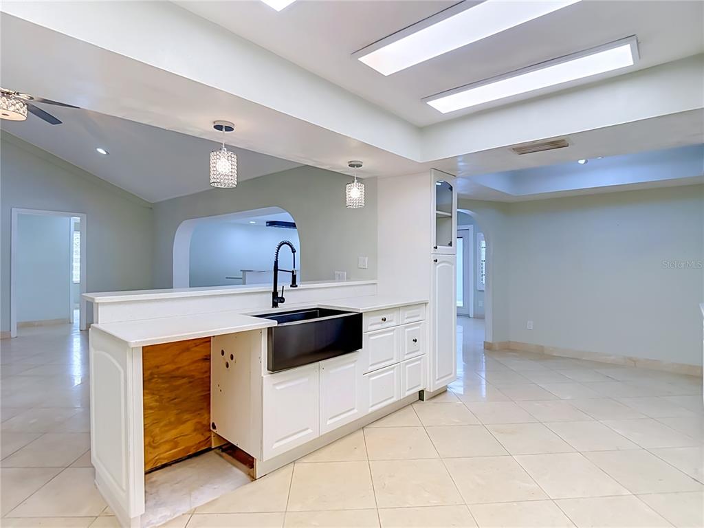 4608 Apple Ridge Lane Tampa, FL 33624 - Photo 18 of 88 Gallery Image 18