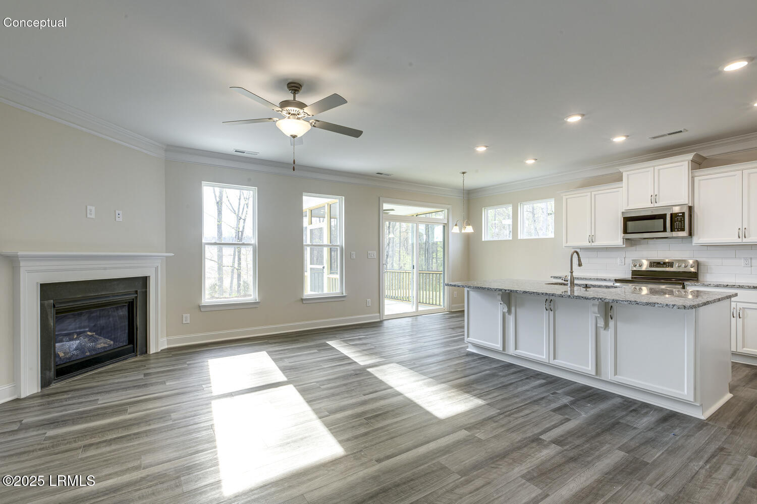 27 Fairfield Road Beaufort, SC 29907 - Photo 13 of 23 Kitchen - Familyroom 3