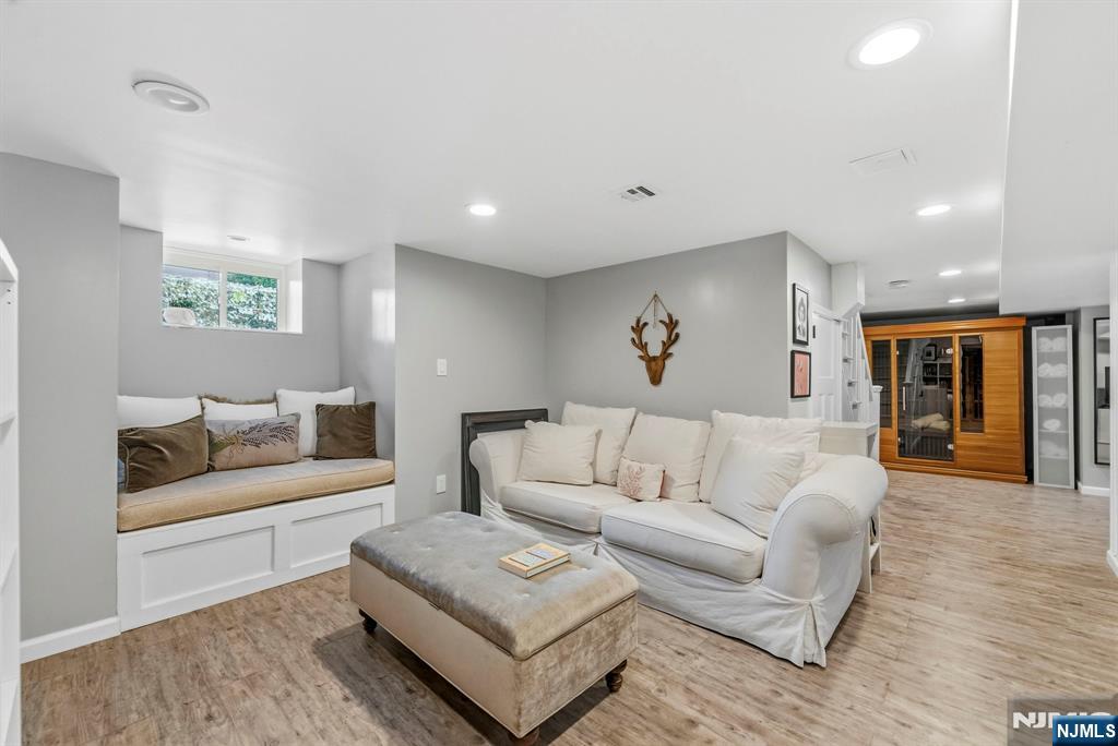 209 West Passaic Avenue Rutherford, NJ 07070 - Photo 34 of 50