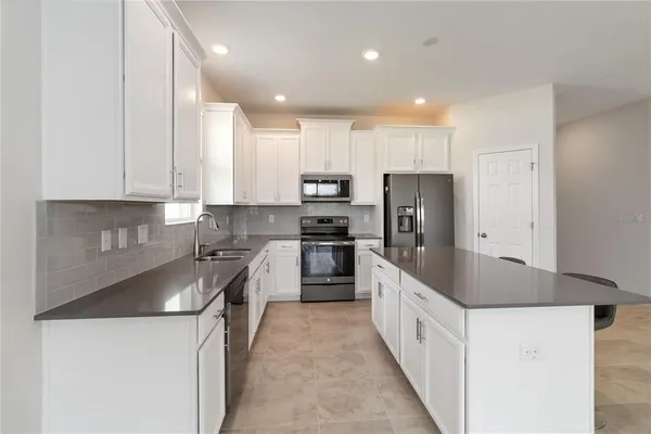 $2,400 | 1651 Chatsworth Circle, St. Cloud, FL 34771