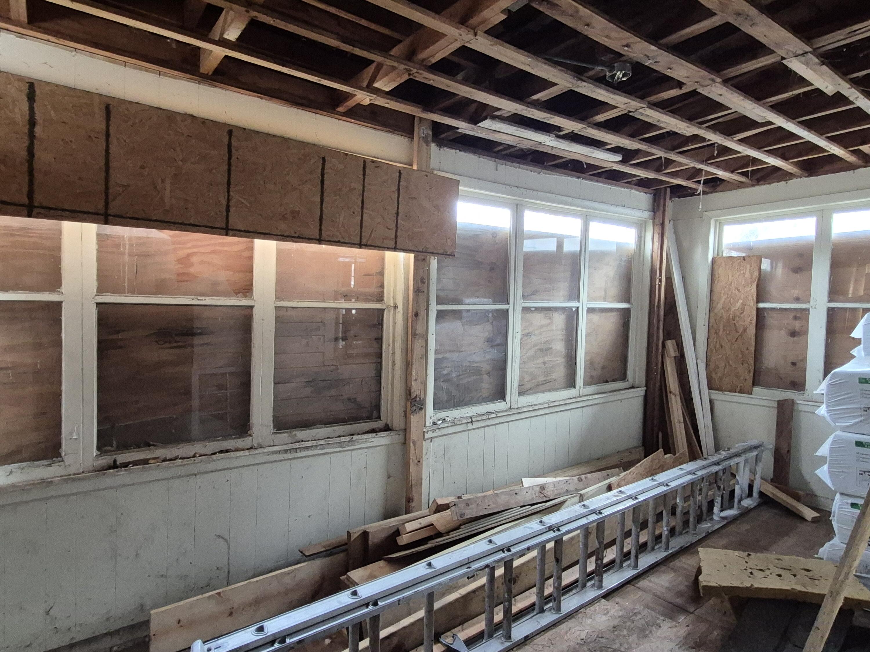 4644 Delaware Street Gary, IN 46409 - Photo 11 of 20 3000x2250