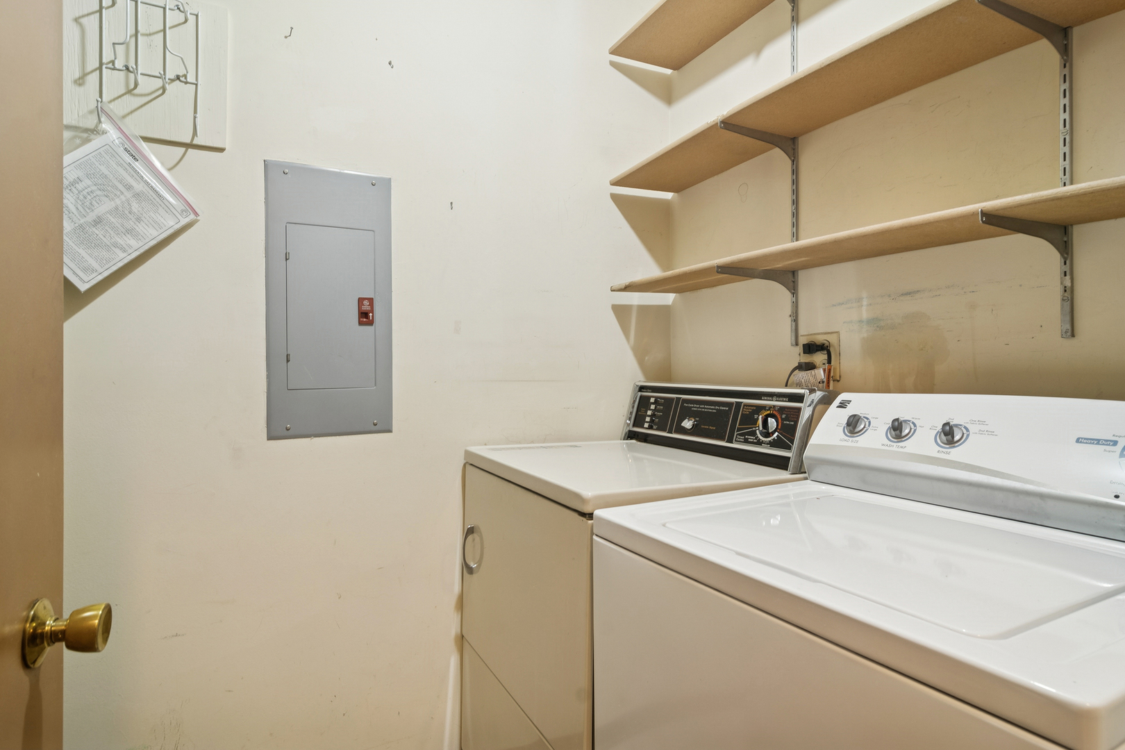 4121 Mallard Drive, Unit 5 Arlington Heights, IL 60004 - Photo 9 of 10