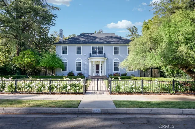 $825,000 | 605 East Home Avenue, Fresno, CA 93728