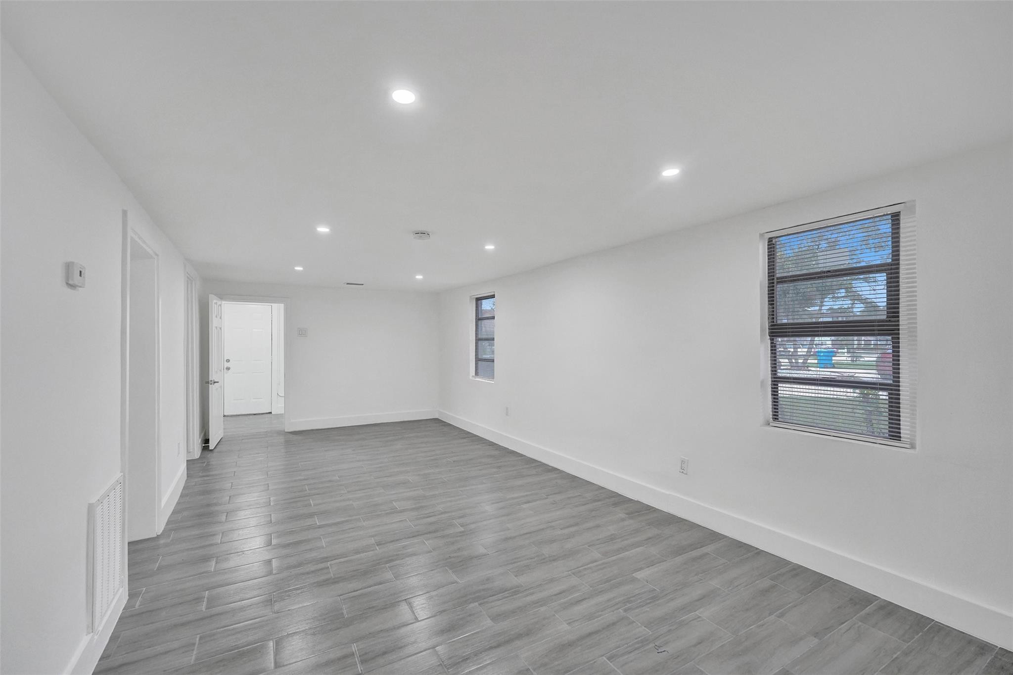 5025 Southwest 22nd Street Hollywood, FL 33023 - Photo 15 of 52 Photo 15