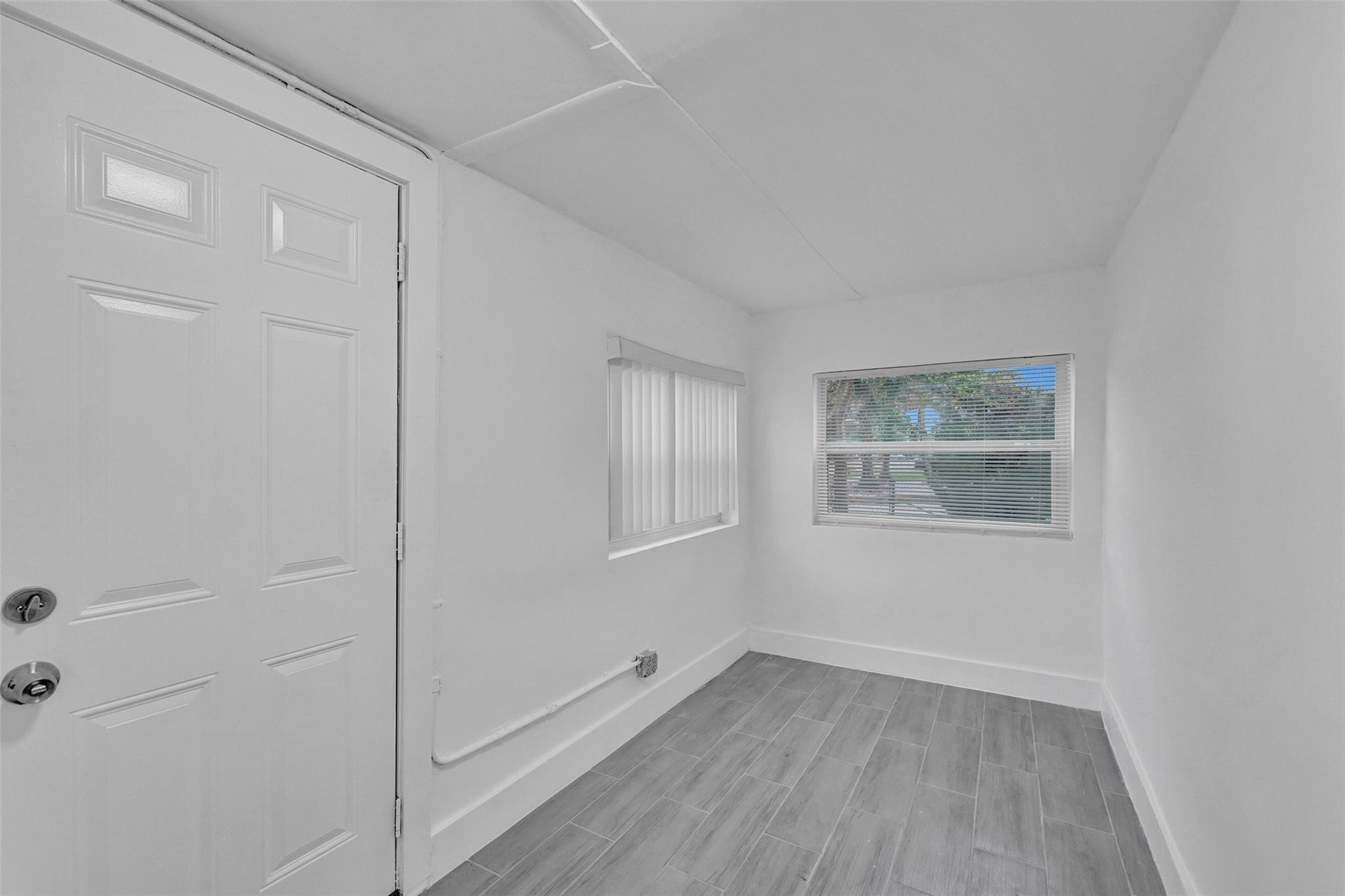 5025 Southwest 22nd Street Hollywood, FL 33023 - Photo 4 of 52 Photo 4