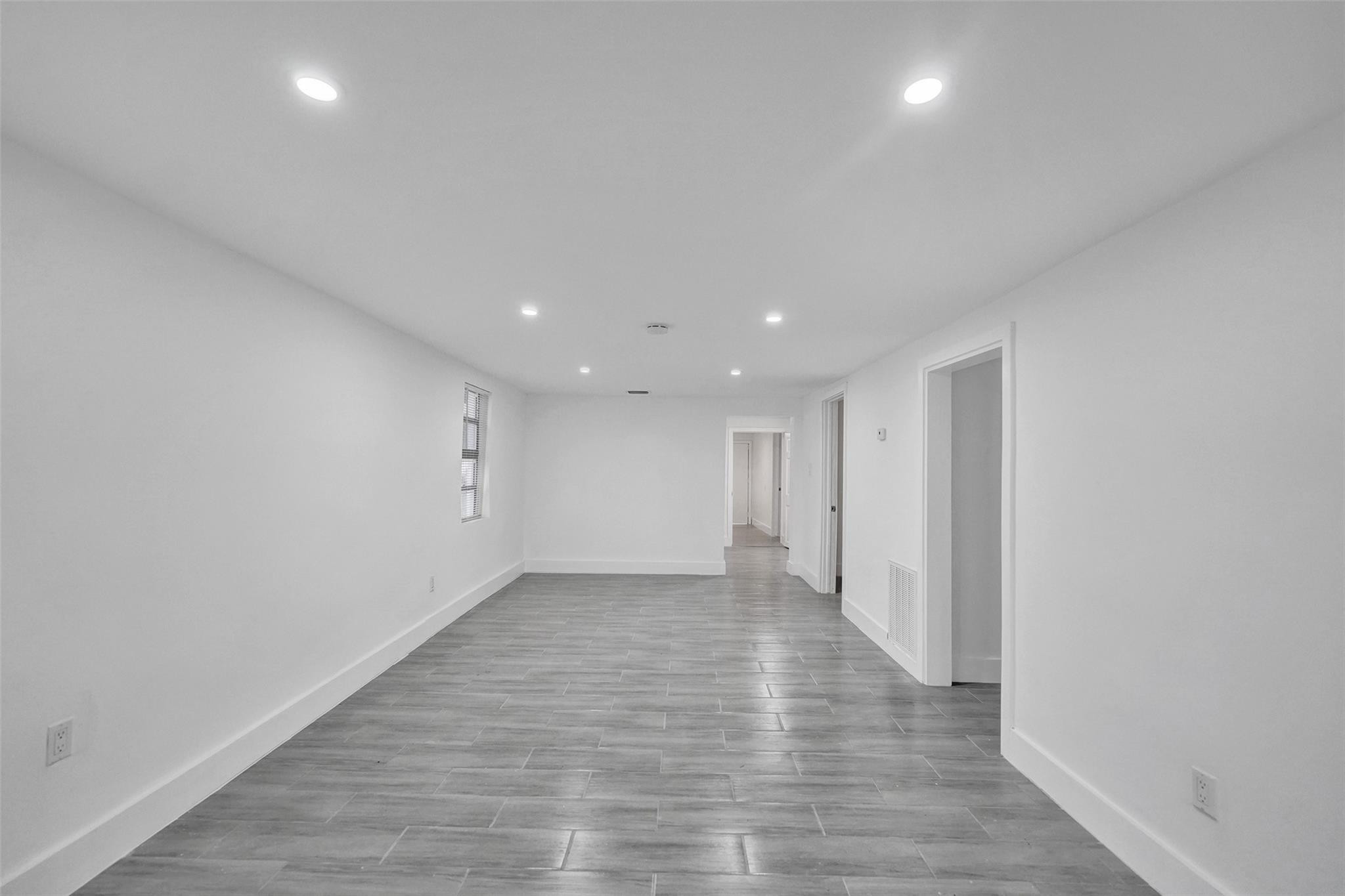 5025 Southwest 22nd Street Hollywood, FL 33023 - Photo 10 of 52 Photo 10