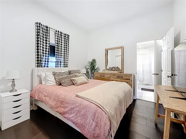 $650,000 | 902 West Baker Street, Plant City, FL 33563