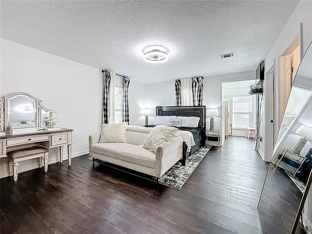 $650,000 | 902 West Baker Street, Plant City, FL 33563