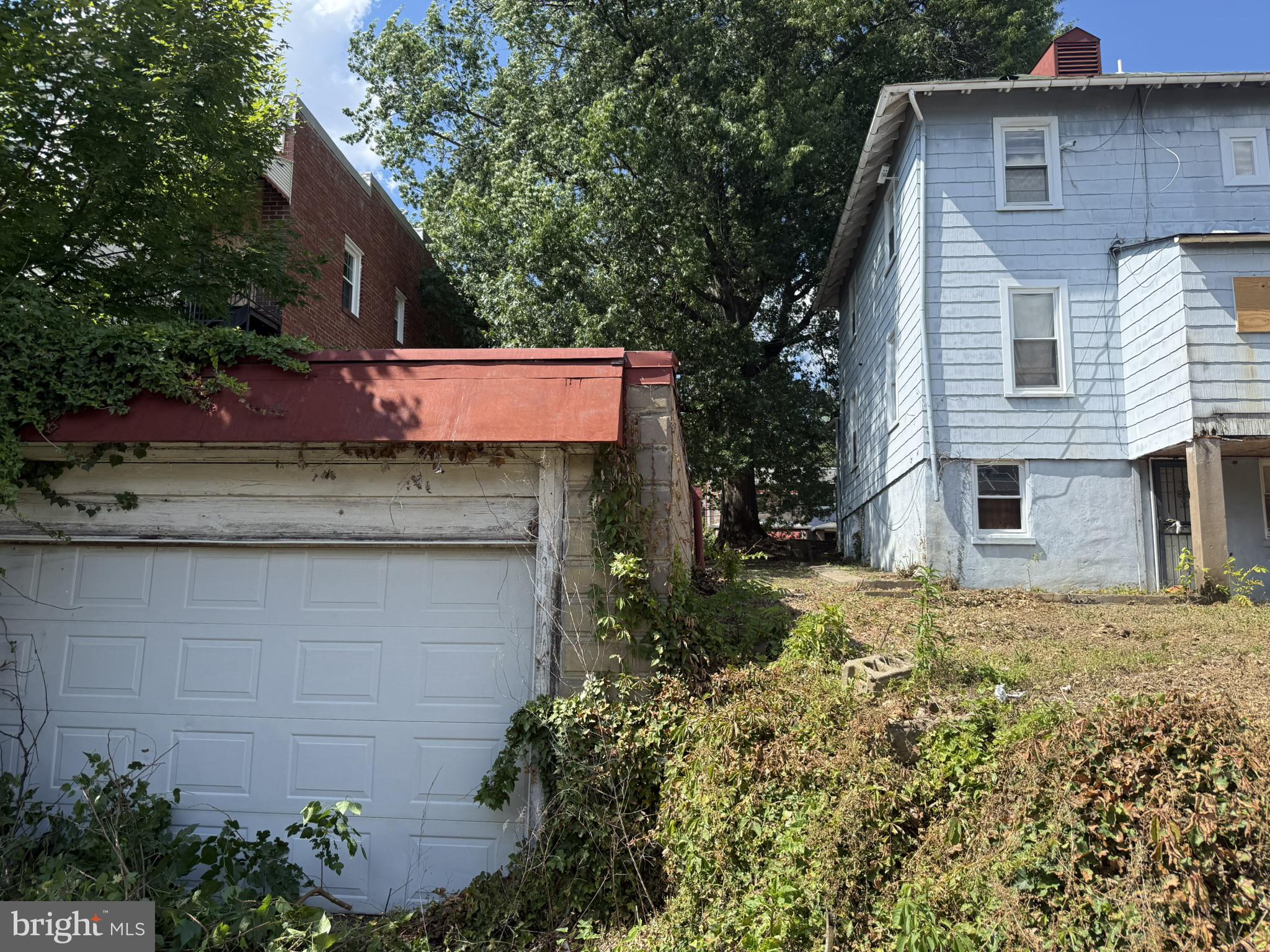2223 R Street Southeast Washington, DC 20020 - Photo 4 of 28 Detached garage on property