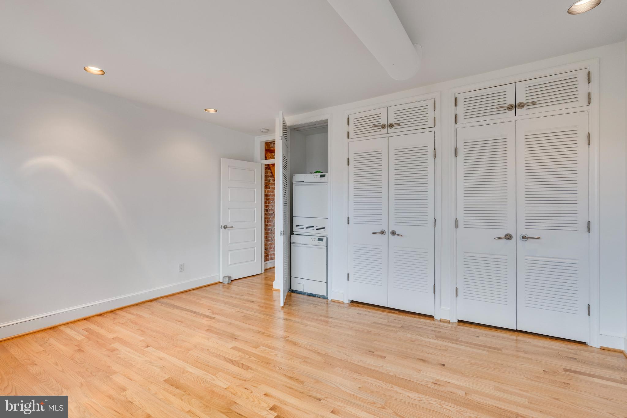 1946 Calvert Street Northwest, Unit 4 Washington, DC 20009 - Photo 16 of 27